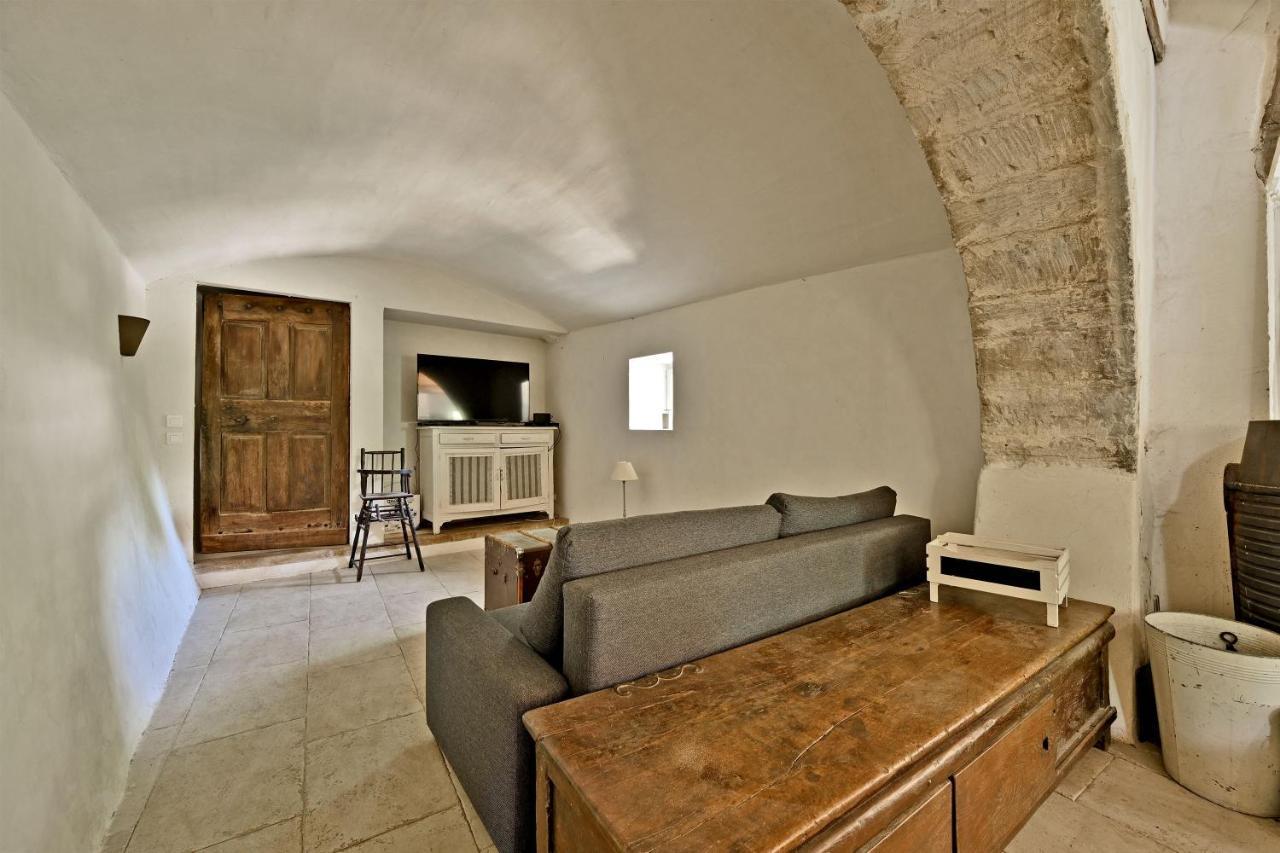 Mas Arguin - Charmante Maison Avec Piscine Barjac  Esterno foto