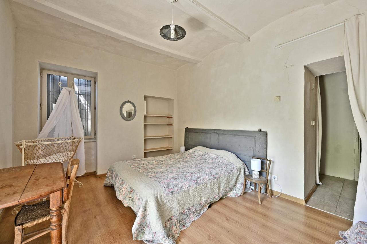 Mas Arguin - Charmante Maison Avec Piscine Barjac  Esterno foto